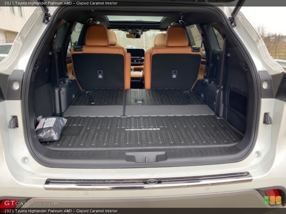 Glazed Caramel Interior Trunk for the 2021 Toyota Highlander Platinum AWD #140737704