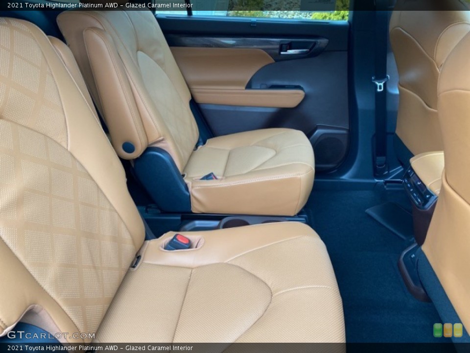 Glazed Caramel Interior Rear Seat for the 2021 Toyota Highlander Platinum AWD #140737749