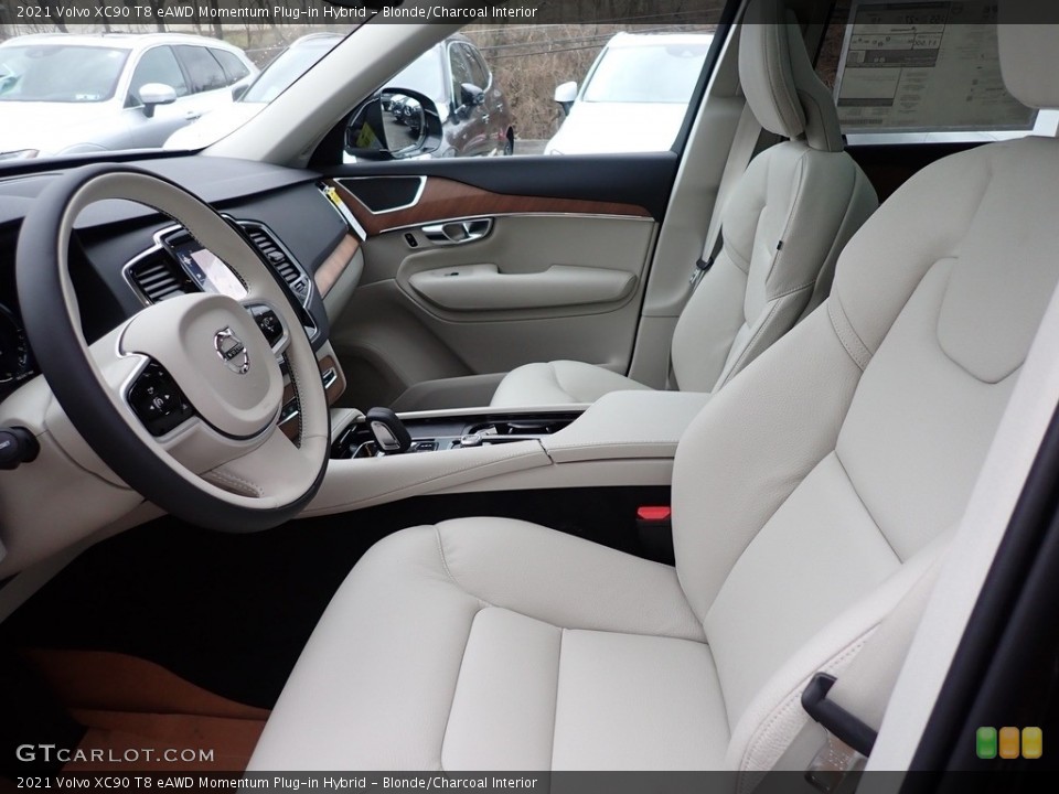 Blonde/Charcoal Interior Front Seat for the 2021 Volvo XC90 T8 eAWD Momentum Plug-in Hybrid #140740021