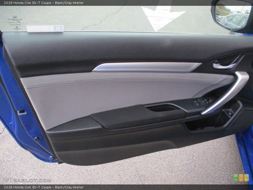 Black/Gray Interior Door Panel for the 2018 Honda Civic EX-T Coupe #140748352
