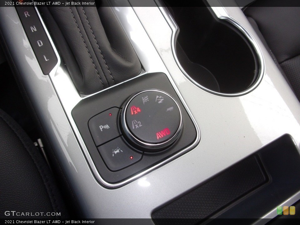 Jet Black Interior Controls for the 2021 Chevrolet Blazer LT AWD #140749231