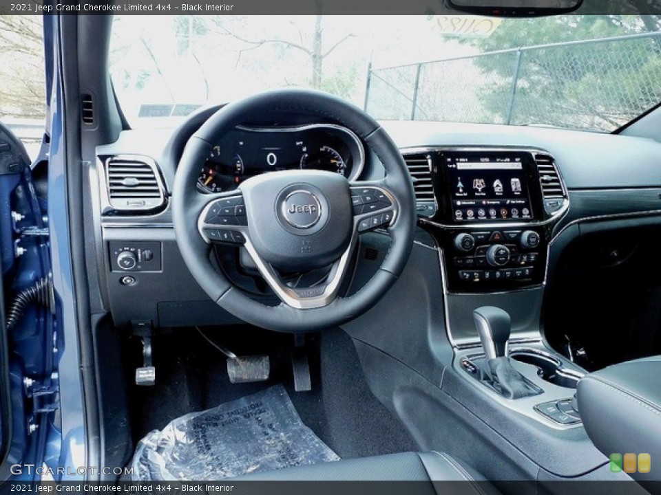Black Interior Dashboard for the 2021 Jeep Grand Cherokee Limited 4x4 #140758930