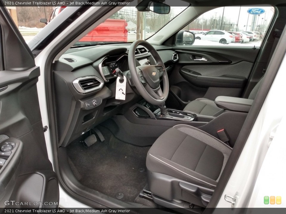 Jet Black/Medium Ash Gray Interior Front Seat for the 2021 Chevrolet Trailblazer LS AWD #140783249