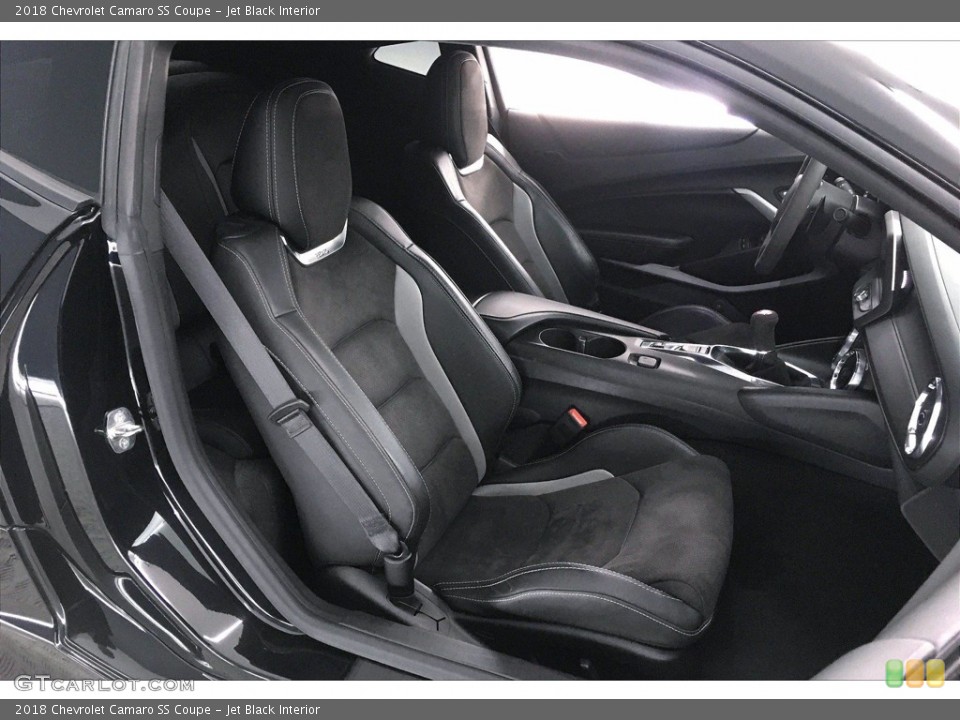 Jet Black Interior Front Seat for the 2018 Chevrolet Camaro SS Coupe #140790128