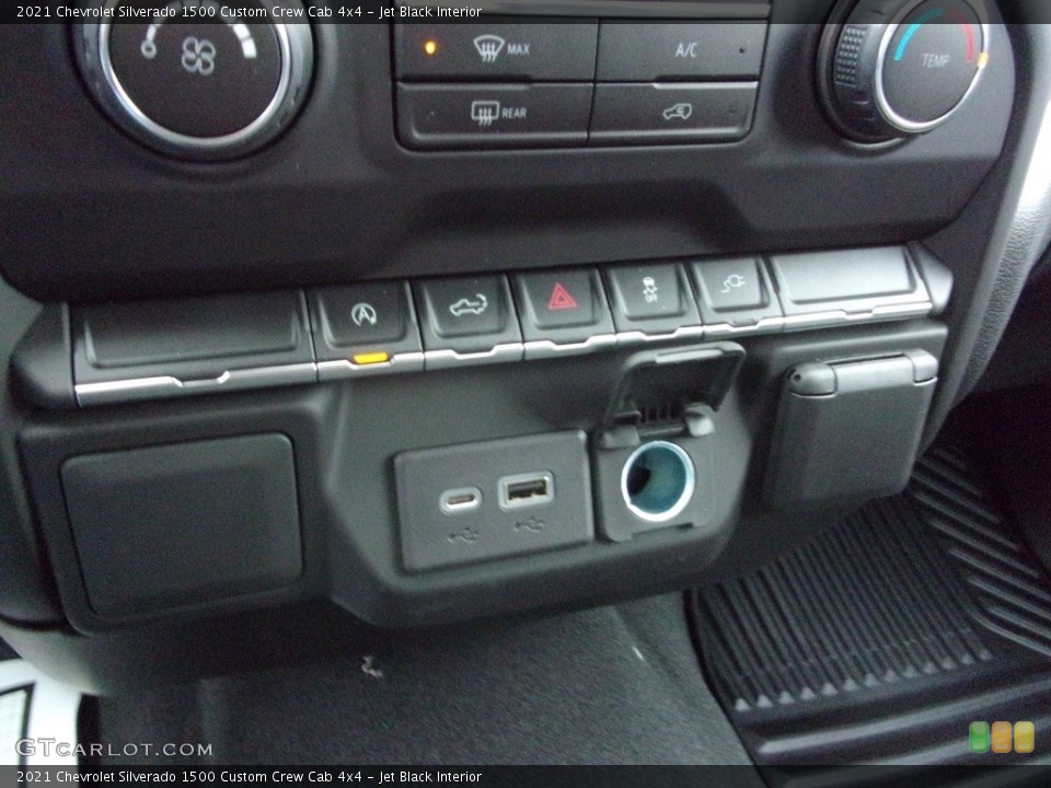 Jet Black Interior Controls for the 2021 Chevrolet Silverado 1500 Custom Crew Cab 4x4 #140808032