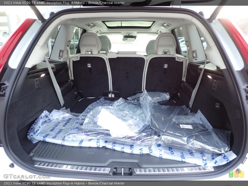Blonde/Charcoal Interior Trunk for the 2021 Volvo XC90 T8 eAWD Inscription Plug-in Hybrid #140819075
