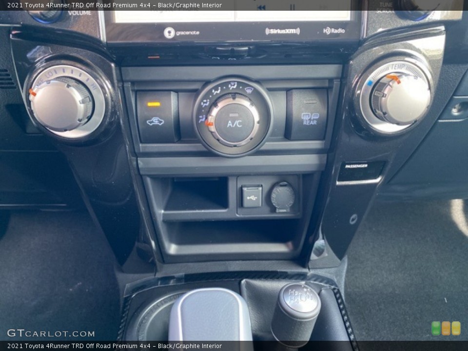 Black/Graphite Interior Controls for the 2021 Toyota 4Runner TRD Off Road Premium 4x4 #140821623