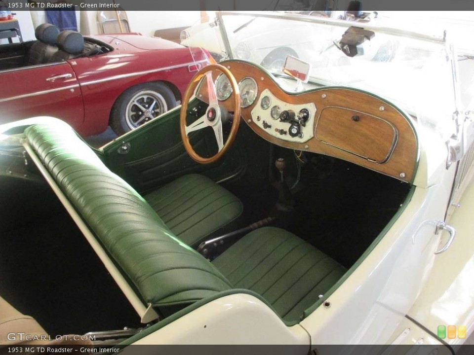 Green Interior Photo for the 1953 MG TD Roadster #140822920