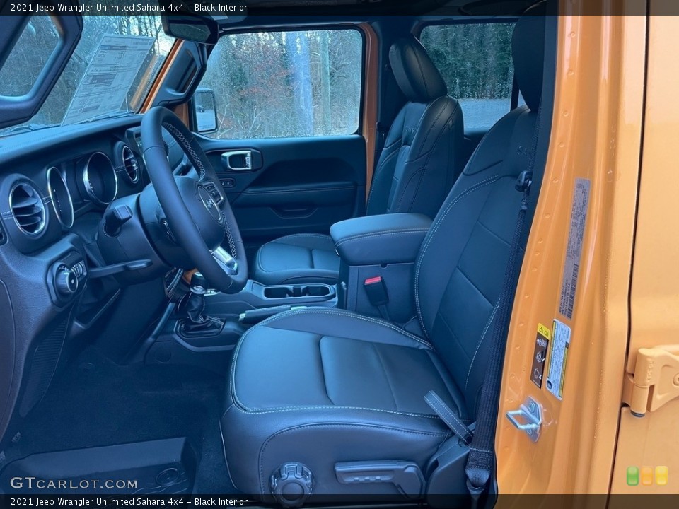 Black Interior Front Seat for the 2021 Jeep Wrangler Unlimited Sahara 4x4 #140827184