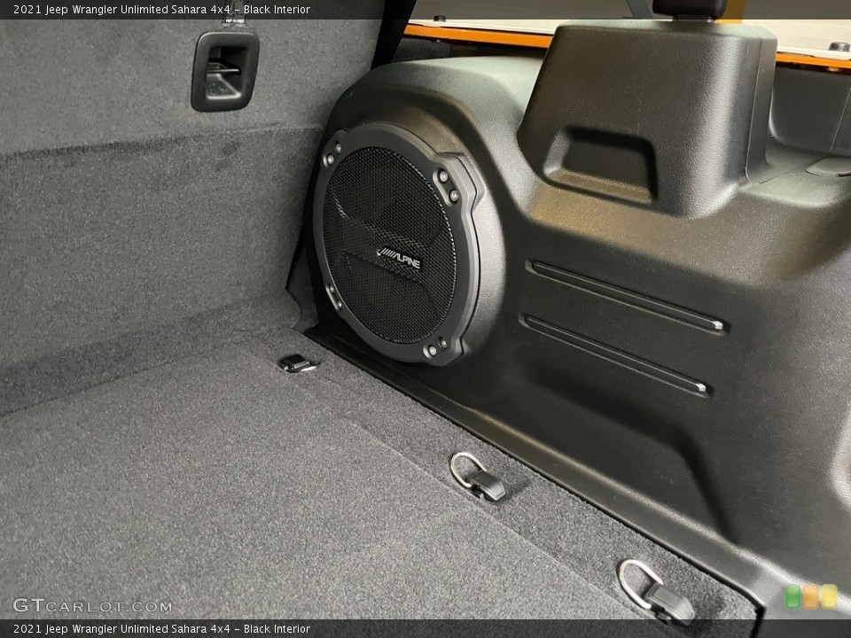 Black Interior Audio System for the 2021 Jeep Wrangler Unlimited Sahara 4x4 #140827304
