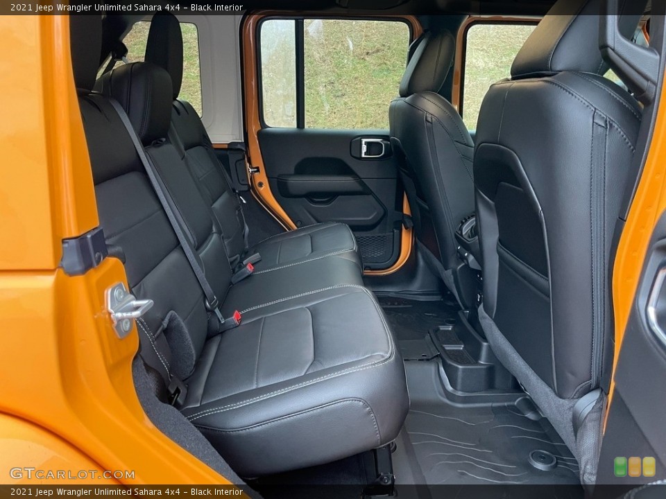 Black Interior Rear Seat for the 2021 Jeep Wrangler Unlimited Sahara 4x4 #140827325