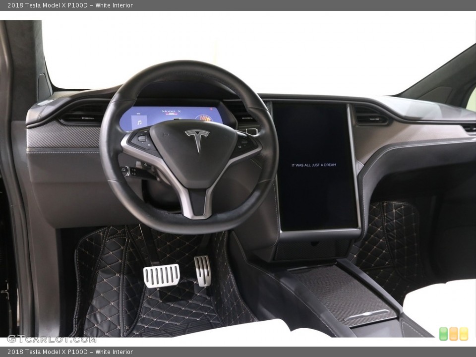 White Interior Dashboard for the 2018 Tesla Model X P100D #140831659