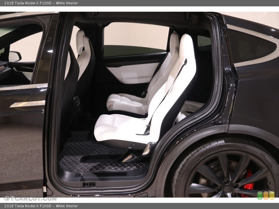 White Interior Rear Seat for the 2018 Tesla Model X P100D #140832096