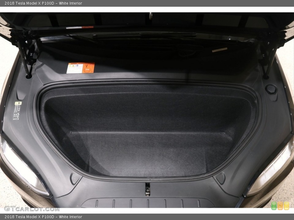 White Interior Trunk for the 2018 Tesla Model X P100D #140832171