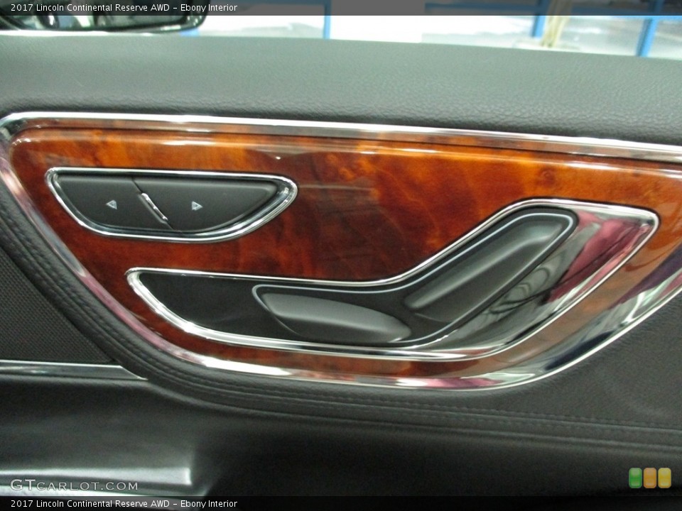 Ebony Interior Door Panel for the 2017 Lincoln Continental Reserve AWD #140858789
