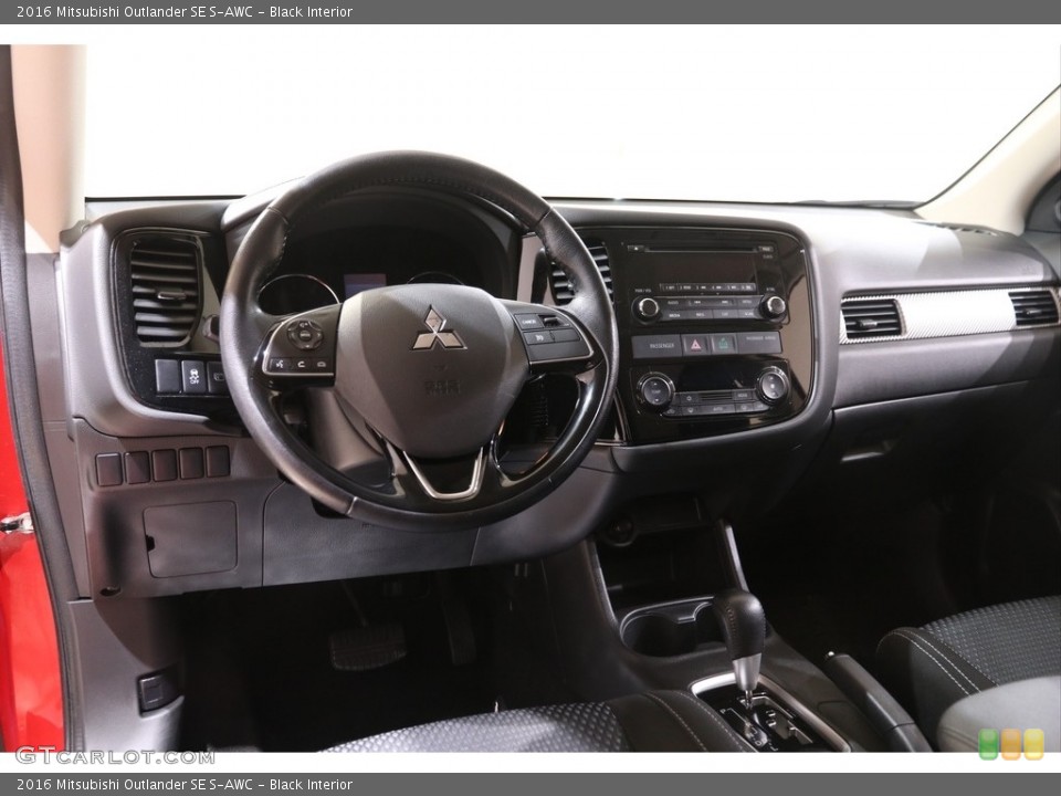 Black Interior Dashboard for the 2016 Mitsubishi Outlander SE S-AWC #140881216