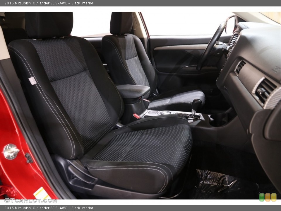 Black Interior Front Seat for the 2016 Mitsubishi Outlander SE S-AWC #140881348