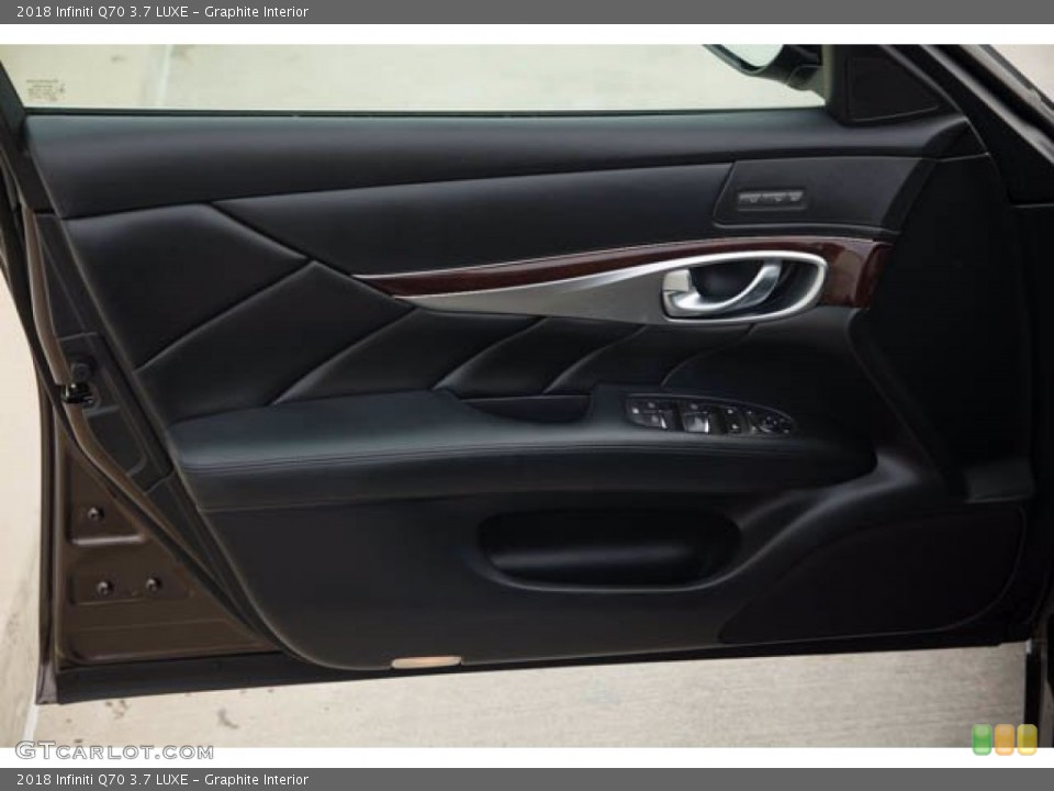 Graphite Interior Door Panel for the 2018 Infiniti Q70 3.7 LUXE #140886891