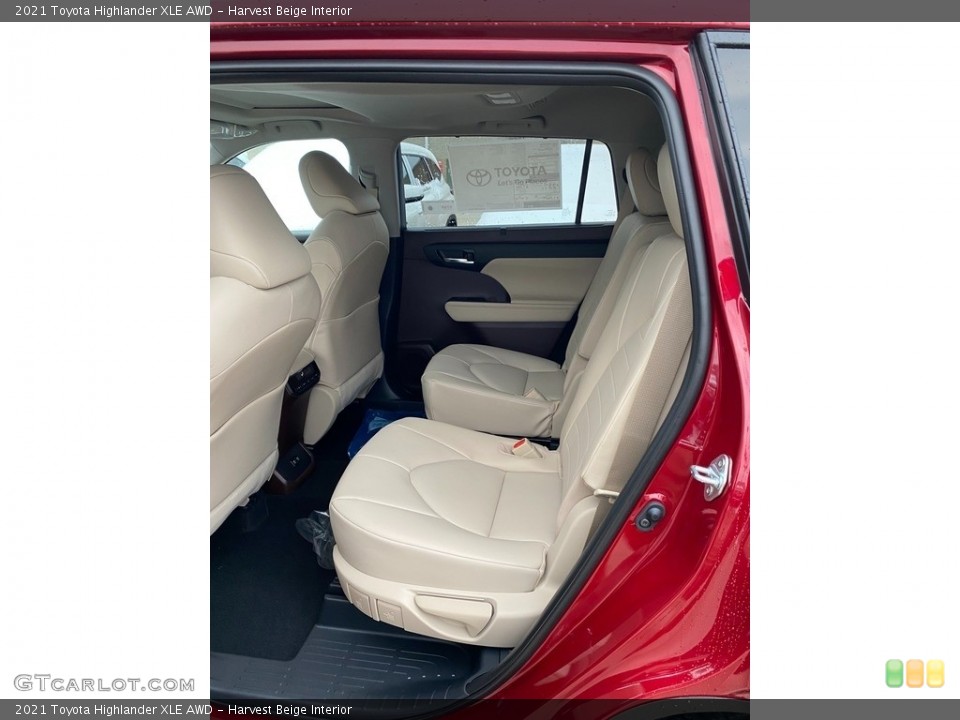 Harvest Beige Interior Rear Seat for the 2021 Toyota Highlander XLE AWD #140897617