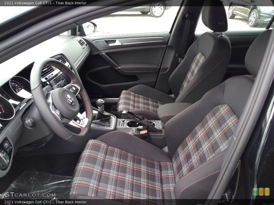 Titan Black Interior Photo for the 2021 Volkswagen Golf GTI S #140903193