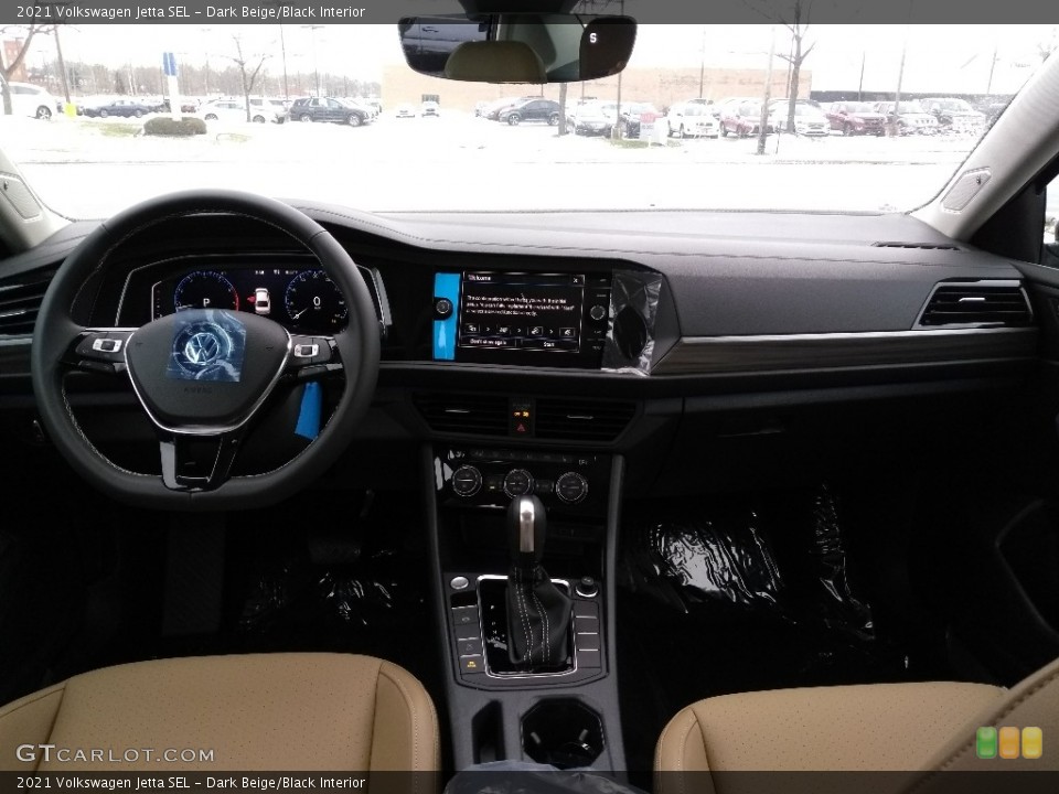 Dark Beige/Black Interior Dashboard for the 2021 Volkswagen Jetta SEL #140903271
