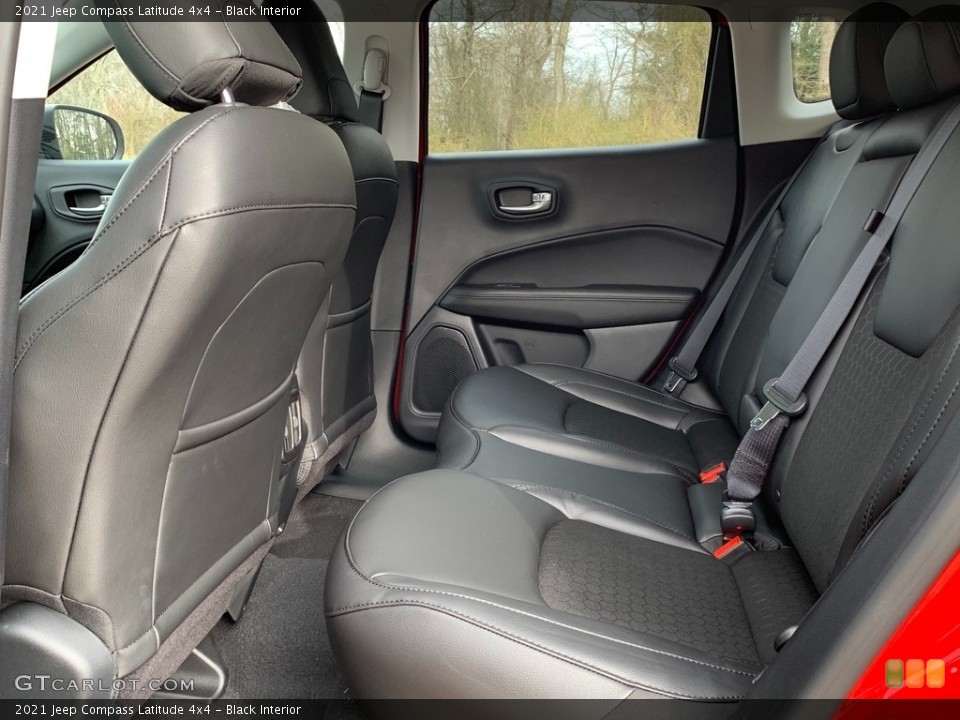 Black Interior Rear Seat for the 2021 Jeep Compass Latitude 4x4 #140908718