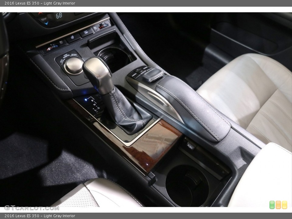 Light Gray Interior Controls for the 2016 Lexus ES 350 #140921610