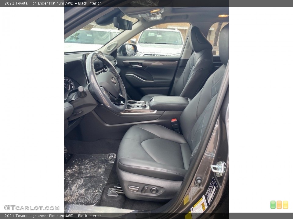 Black Interior Front Seat for the 2021 Toyota Highlander Platinum AWD #140937558