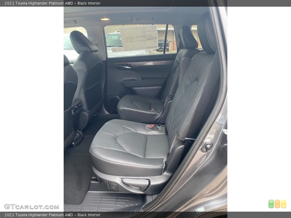 Black Interior Rear Seat for the 2021 Toyota Highlander Platinum AWD #140937582