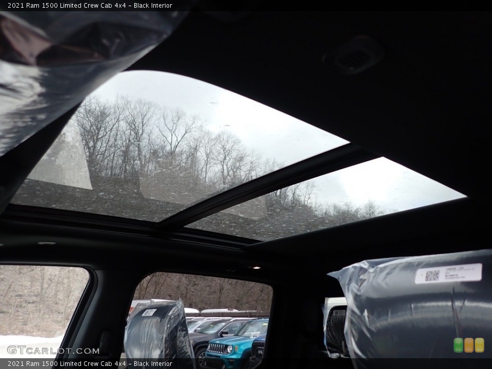 Black Interior Sunroof for the 2021 Ram 1500 Limited Crew Cab 4x4 #140956885