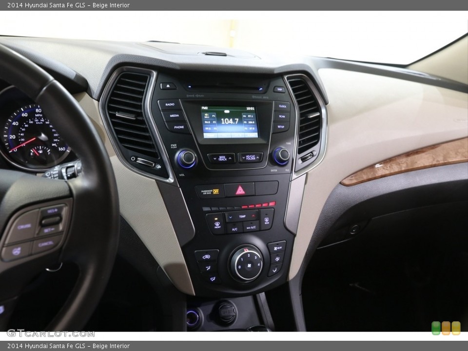 Beige Interior Controls for the 2014 Hyundai Santa Fe GLS #140965553