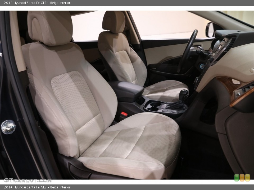 Beige Interior Front Seat for the 2014 Hyundai Santa Fe GLS #140965628