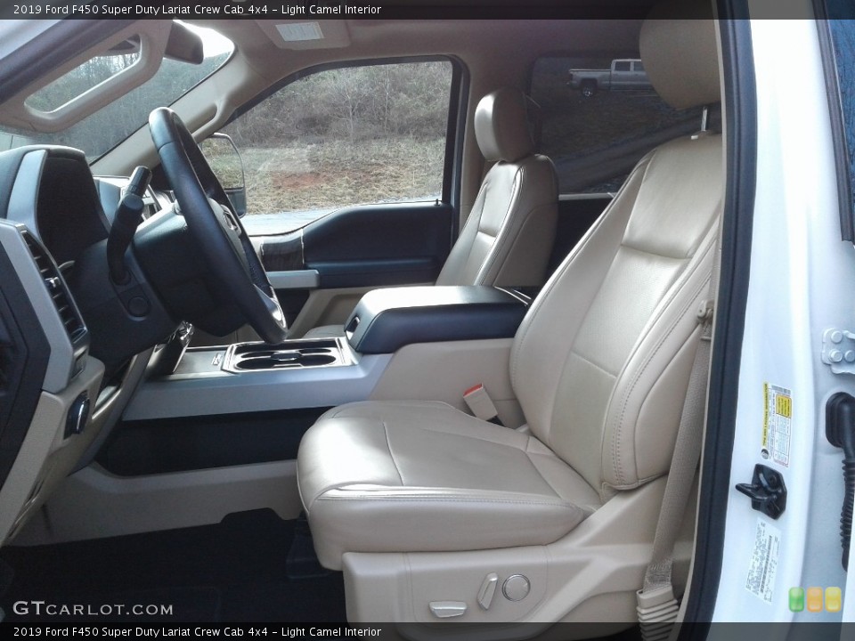 Light Camel Interior Photo for the 2019 Ford F450 Super Duty Lariat Crew Cab 4x4 #140981221