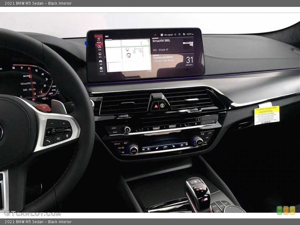 Black Interior Controls for the 2021 BMW M5 Sedan #140984917