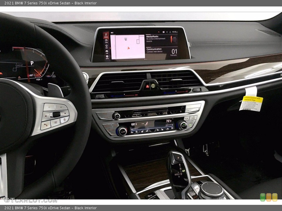 Black Interior Controls for the 2021 BMW 7 Series 750i xDrive Sedan #140993445