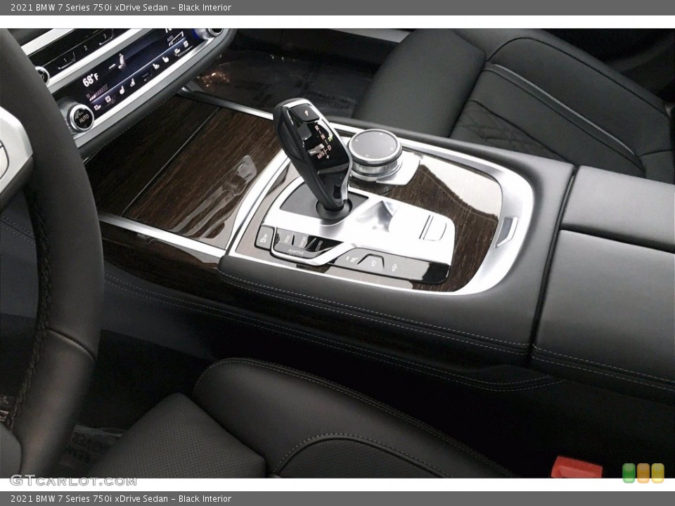 Black Interior Transmission for the 2021 BMW 7 Series 750i xDrive Sedan #140993487