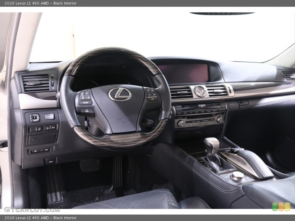 Black Interior Photo for the 2016 Lexus LS 460 AWD #140999062