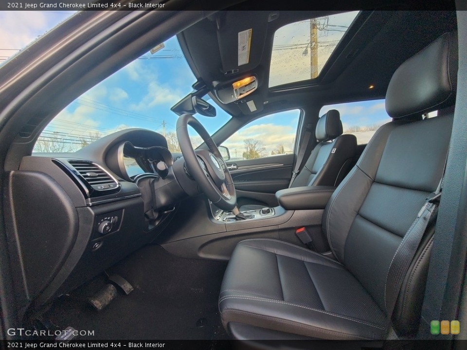 Black Interior Photo for the 2021 Jeep Grand Cherokee Limited 4x4 #141000790