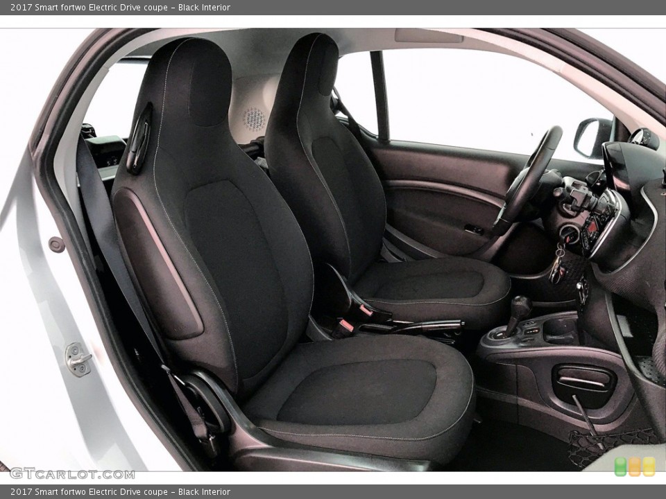 Black 2017 Smart fortwo Interiors