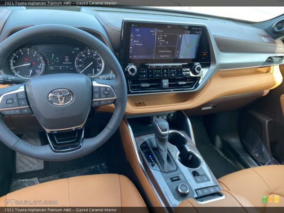 Glazed Caramel Interior Dashboard for the 2021 Toyota Highlander Platinum AWD #141014952