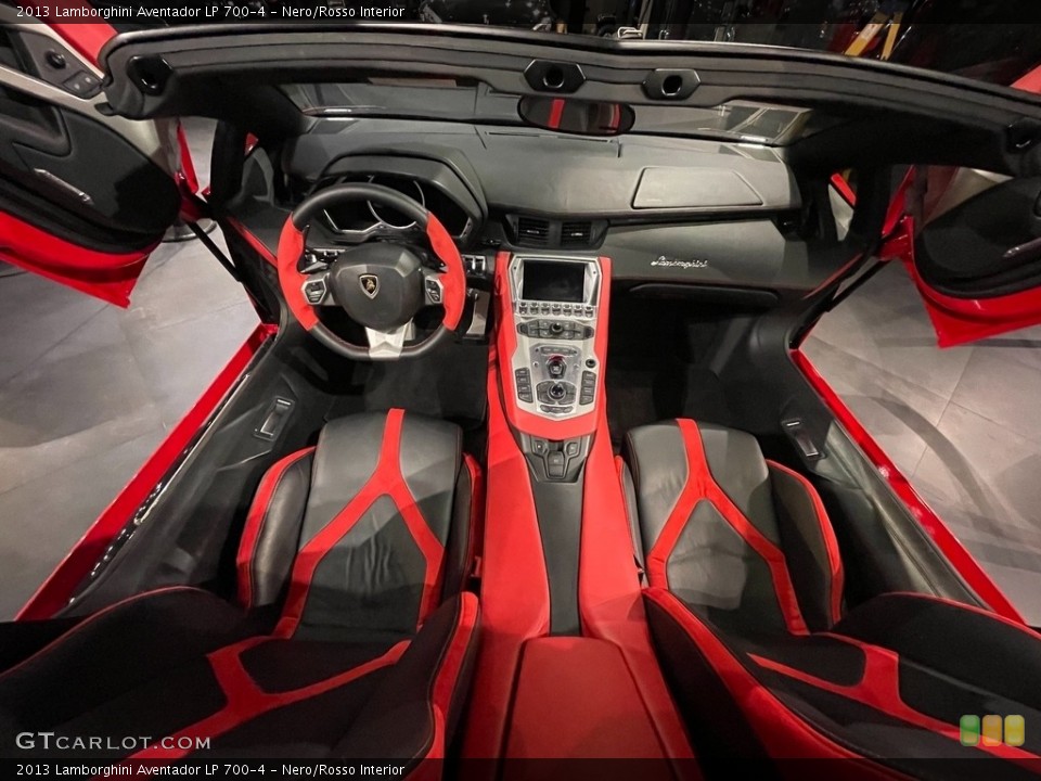 Nero/Rosso Interior Photo for the 2013 Lamborghini Aventador LP 700-4 #141030860