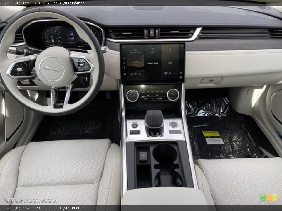 Light Oyster Interior Dashboard for the 2021 Jaguar XF P250 SE #141030881