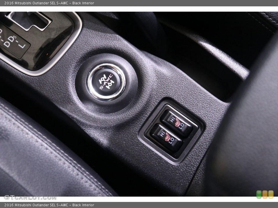 Black Interior Controls for the 2016 Mitsubishi Outlander SEL S-AWC #141043563