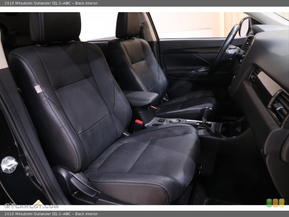 Black Interior Front Seat for the 2016 Mitsubishi Outlander SEL S-AWC #141043587