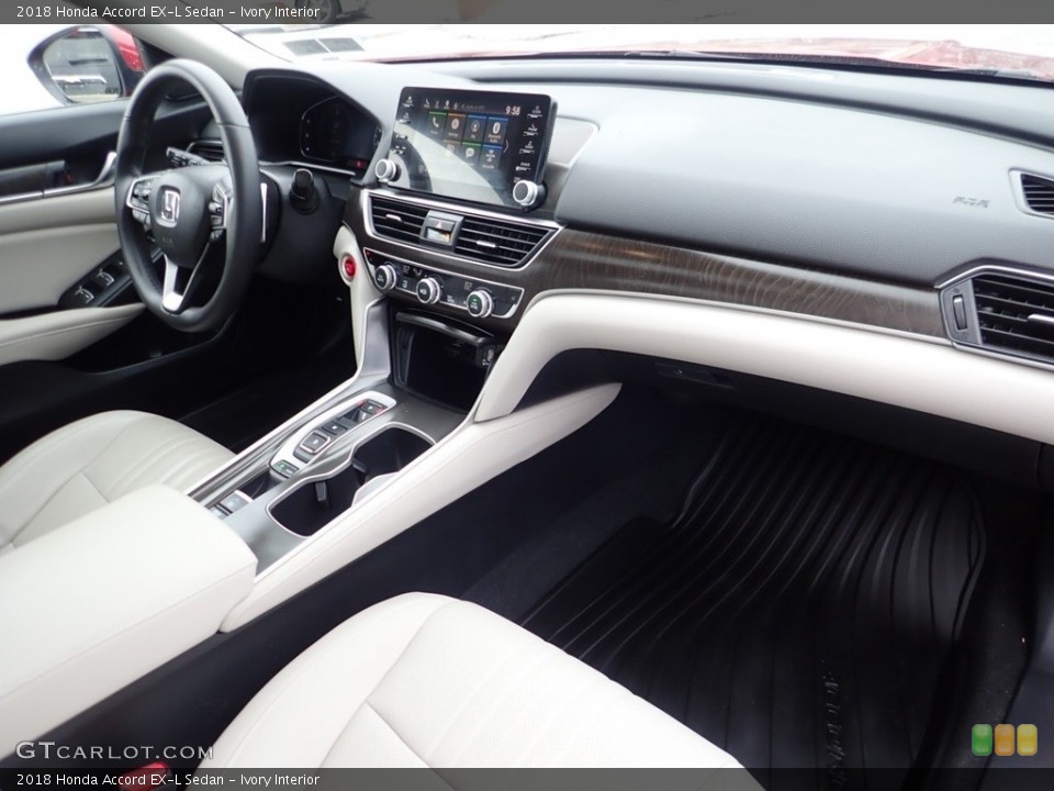 Ivory Interior Dashboard for the 2018 Honda Accord EX-L Sedan #141047055