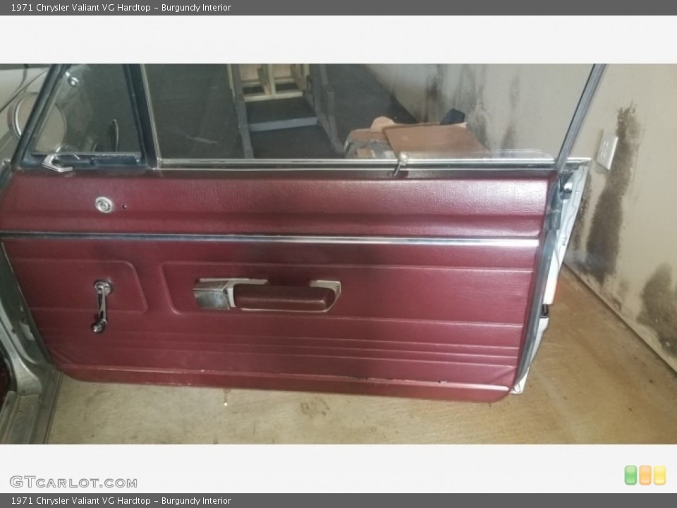 Burgundy Interior Door Panel for the 1971 Chrysler Valiant VG Hardtop #141065024