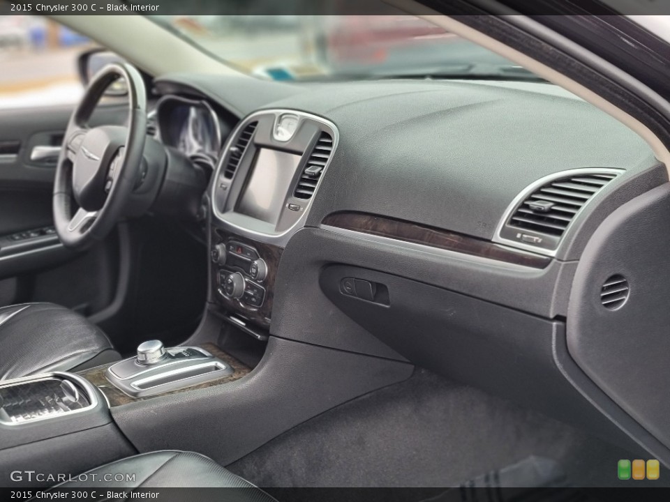 Black Interior Dashboard for the 2015 Chrysler 300 C #141111064