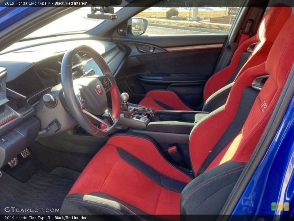 Black/Red 2019 Honda Civic Interiors