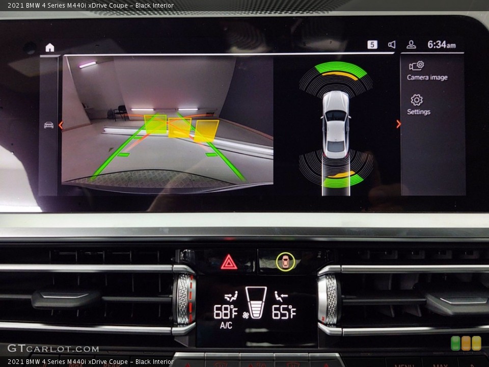 Black Interior Controls for the 2021 BMW 4 Series M440i xDrive Coupe #141113161