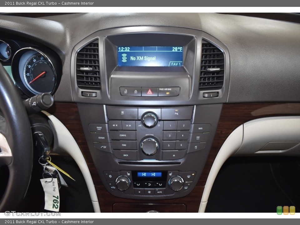 Cashmere Interior Controls for the 2011 Buick Regal CXL Turbo #141144439